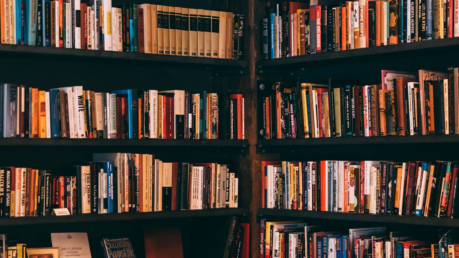 Biblioteca jurídica del estudio